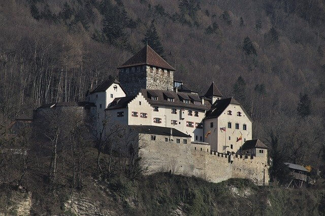 Schloss Vaduz in Liechtenstein erleben - Nachhaltiger Tourismus Liechtenstein